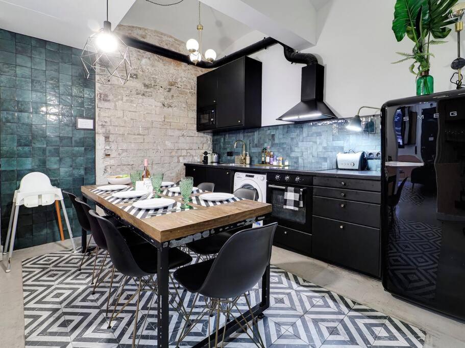 Casa Maria Townhouse- Terrace-4 Bedrooms Оспиталет де Лобрегат Екстериор снимка